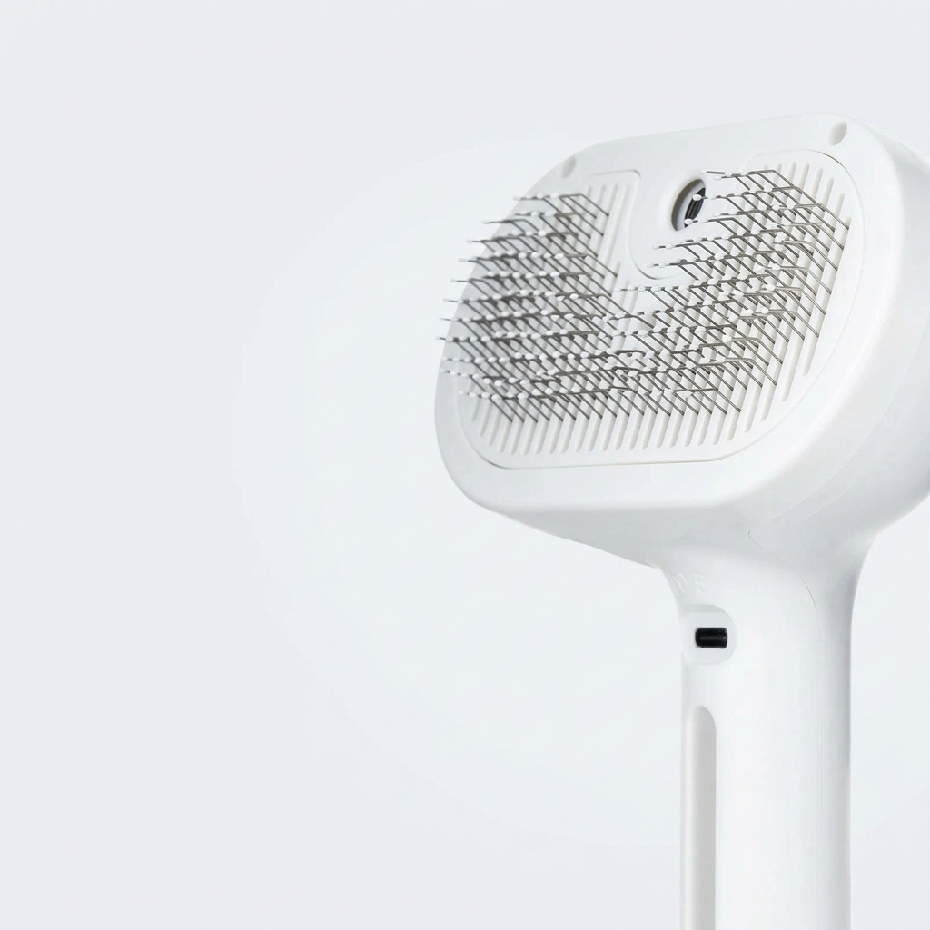 Rechargeable Grooming Brush for Cats & Dogs